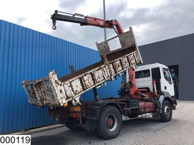 RENAULT Kerax 300 Fassi crane, Steel suspension, Manual, Hub reduction kipper vrachtwagen - Photo 2